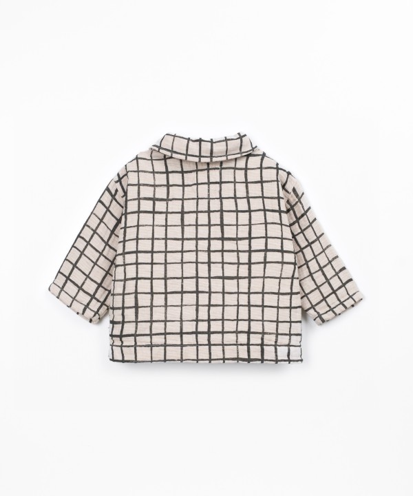 Checkered pattern fabric shirt