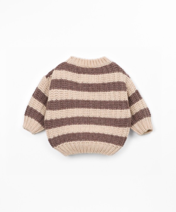 Pull en maille � rayures