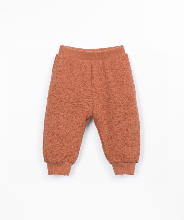 Jersey trousers with Re(Play) yarn