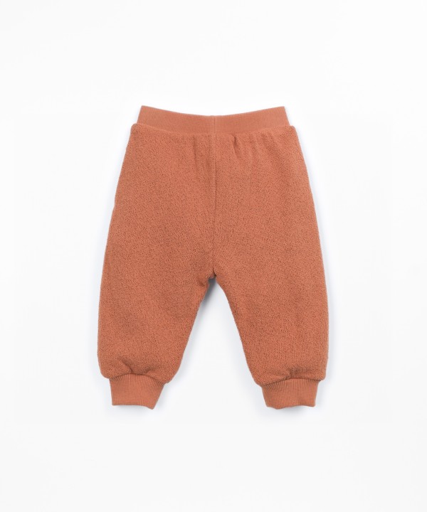 Jersey trousers with Re(Play) yarn
