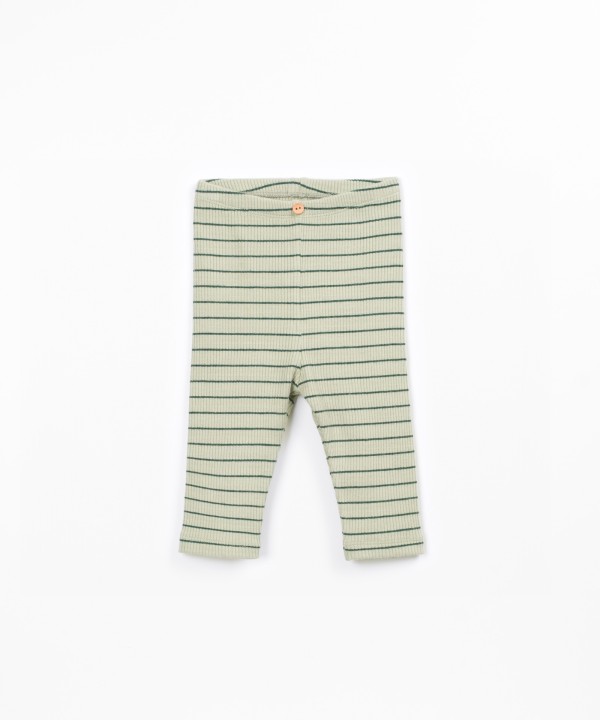 Leggings with striped pattern