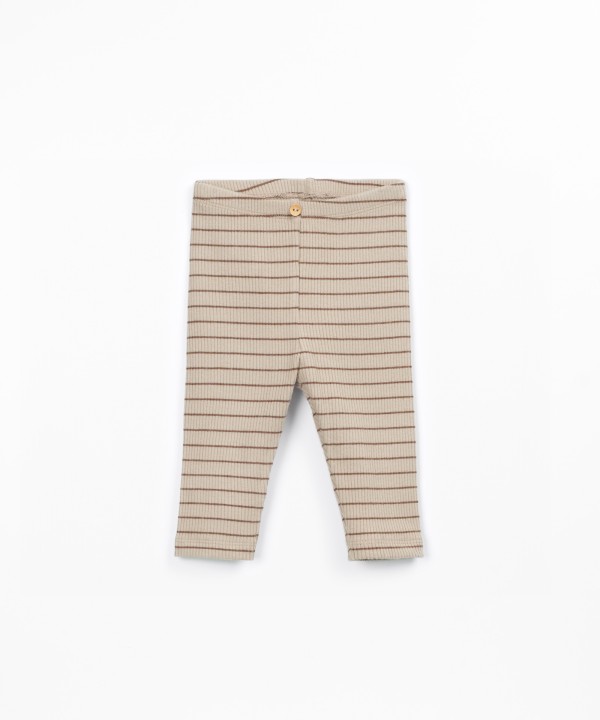 Leggings with striped pattern