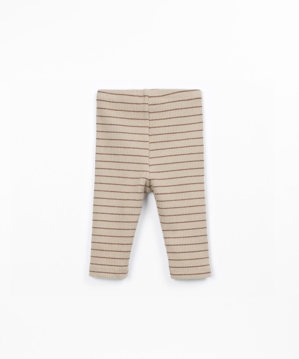 Leggings with striped pattern