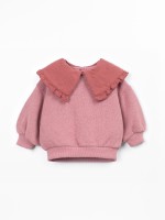 Sweater with a mix of natural and recycled fibers Sweater with a mix of natural and recycled fibers