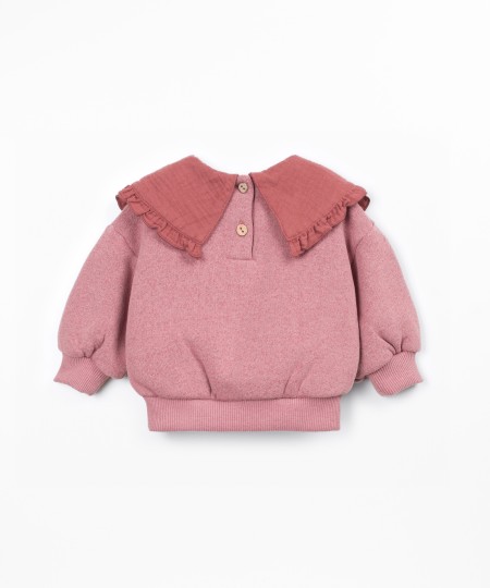 Pull avec mélange de fibres naturelles et recyclées