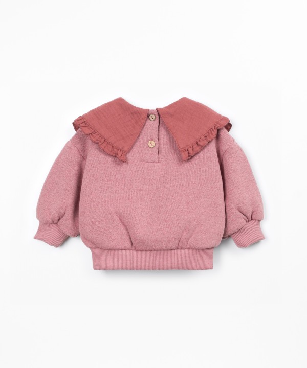 Maglione con miscela di fibre naturali e riciclate