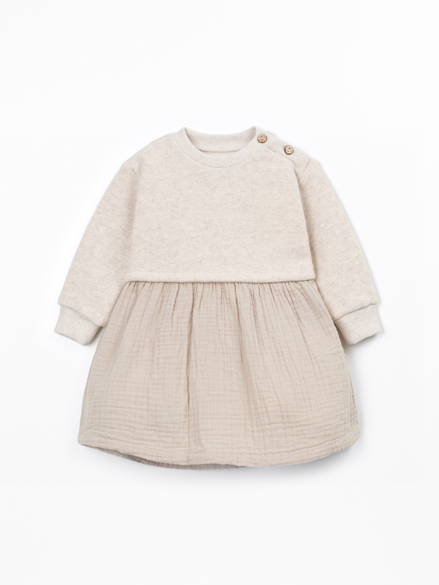 Dress with a mixture of knit and fabric