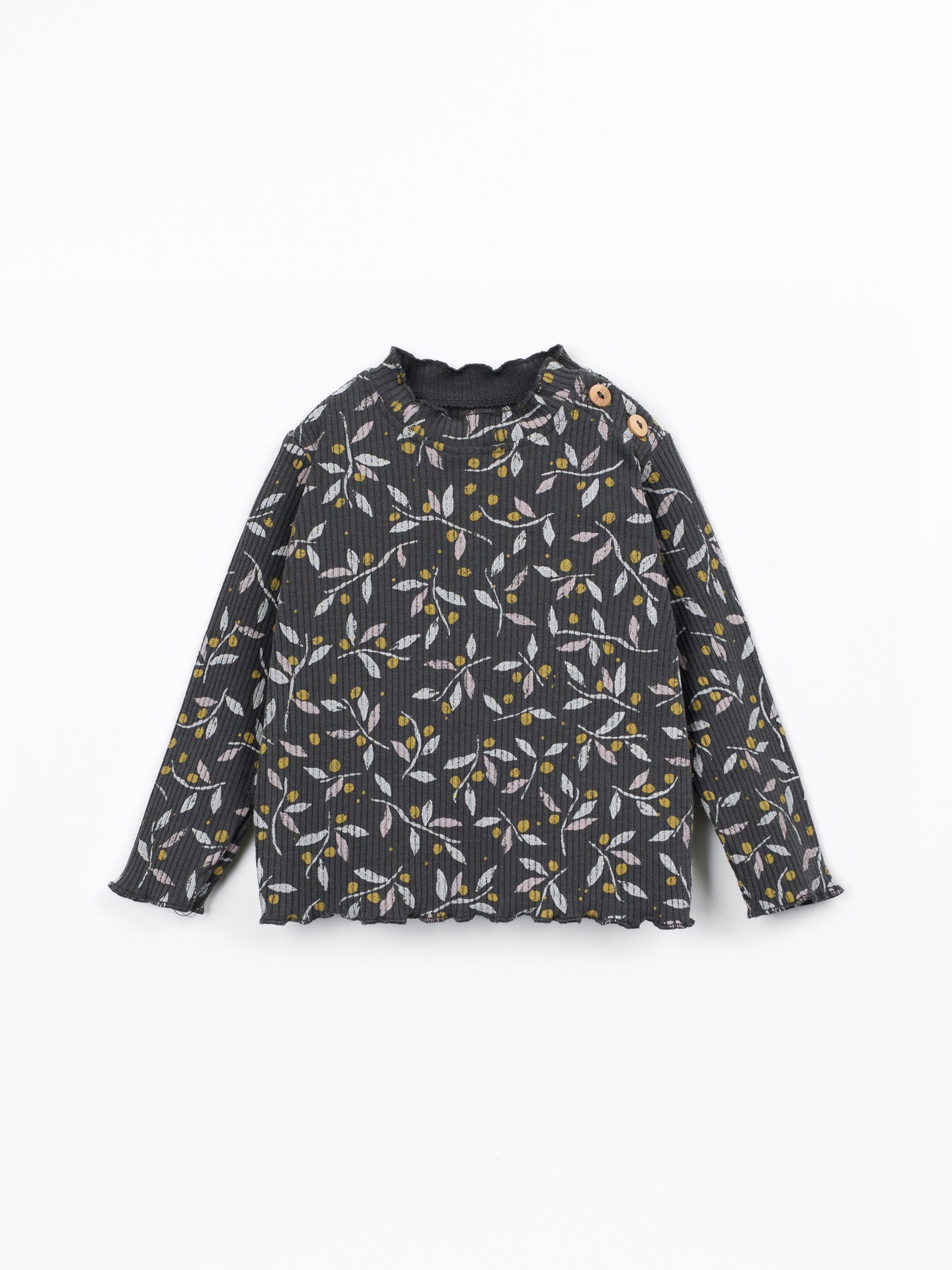 Camiseta con mezcla de fibras naturales y fibras recicladas