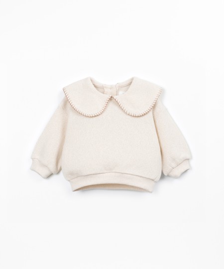 Pull en maille avec fibres recyclées