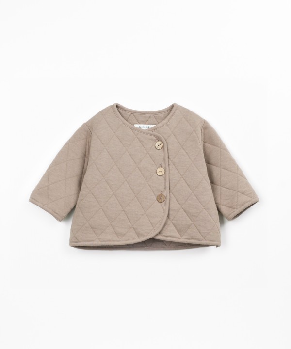 Chaqueta acolchada con botones de coco