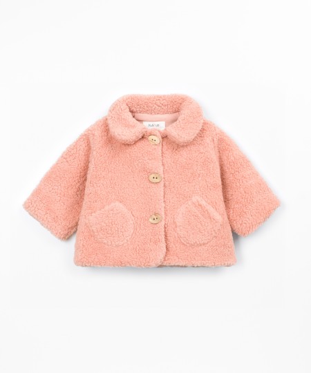 Manteau en fourrure avec col