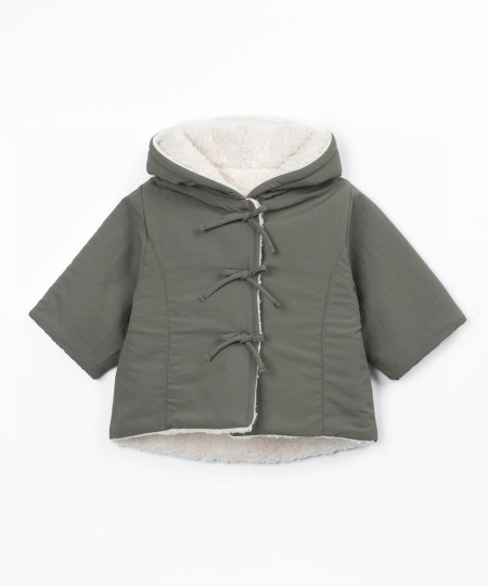 Manteau avec finition imperméable