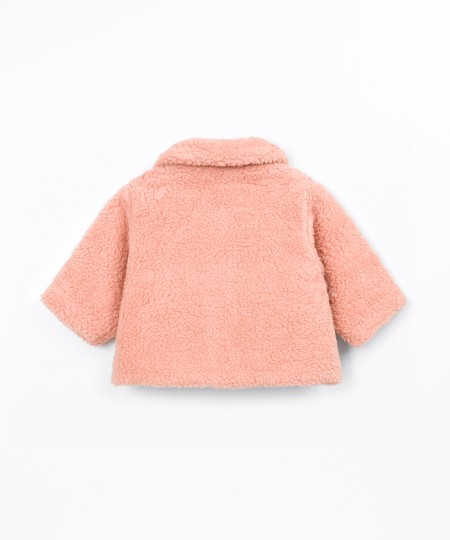 Manteau en fourrure avec col