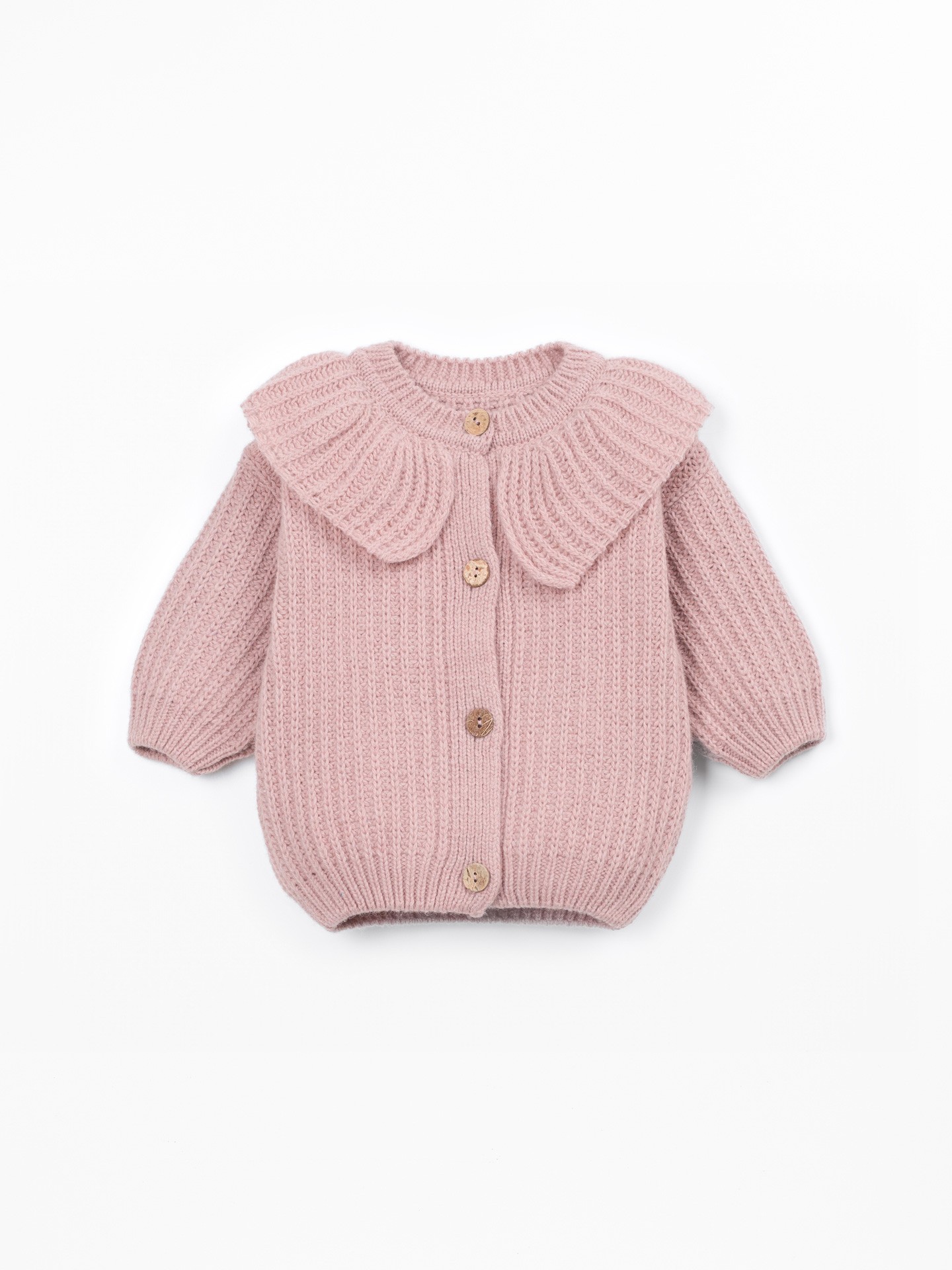 Knit cardigan with recycled fibers