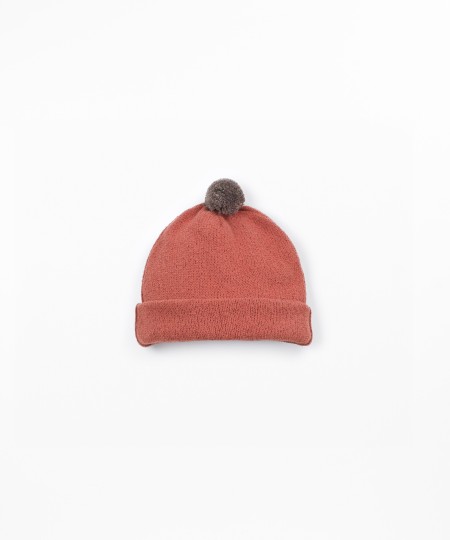 Knit beanie with recycled cotton