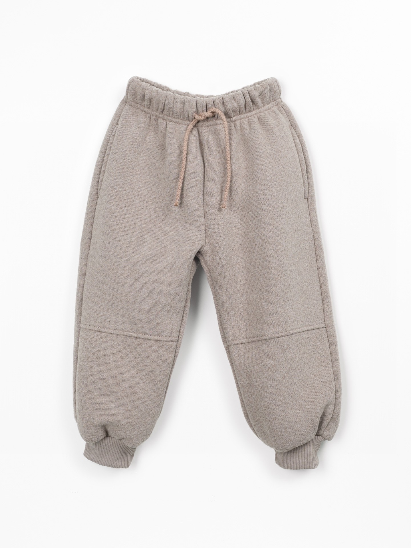Trousers with a blend of cotton, recycled cotton, and recycled polyester