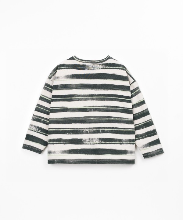 Long sleeve striped t-shirt