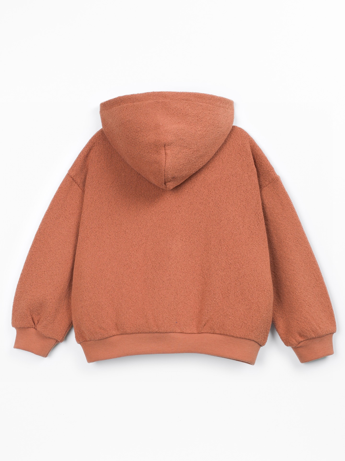 Sweater with Re(Play) yarn