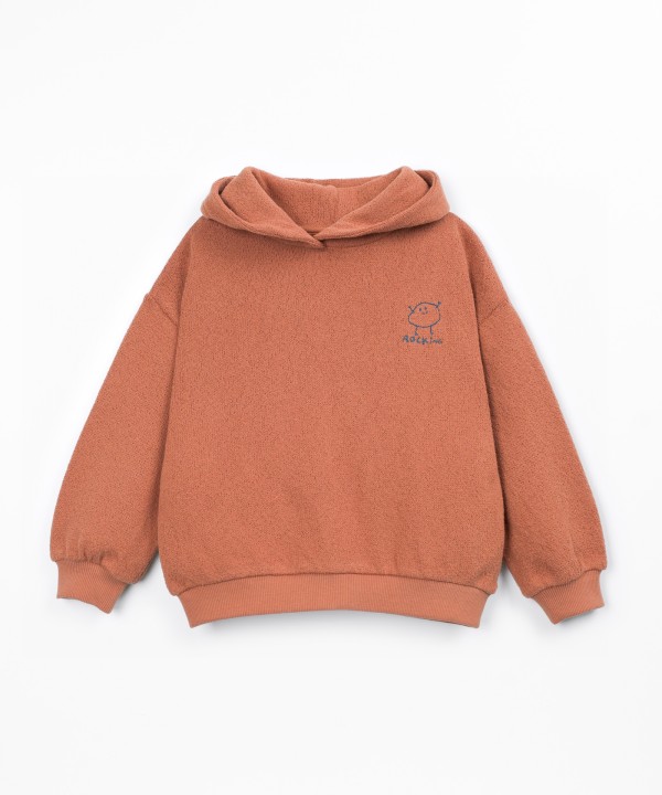 Sweater with Re(Play) yarn