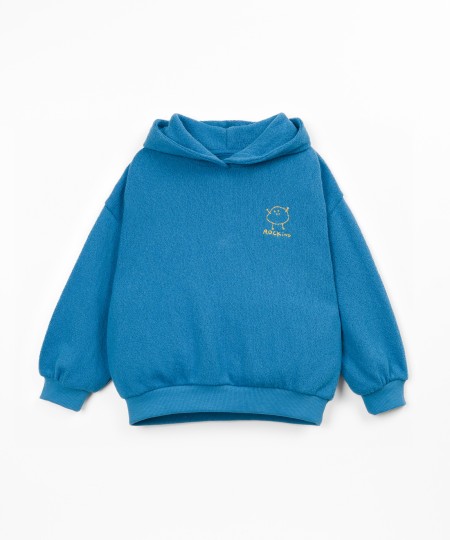 Sweater with Re(Play) yarn