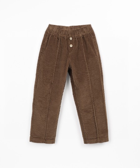 Corduroy pants with pockets