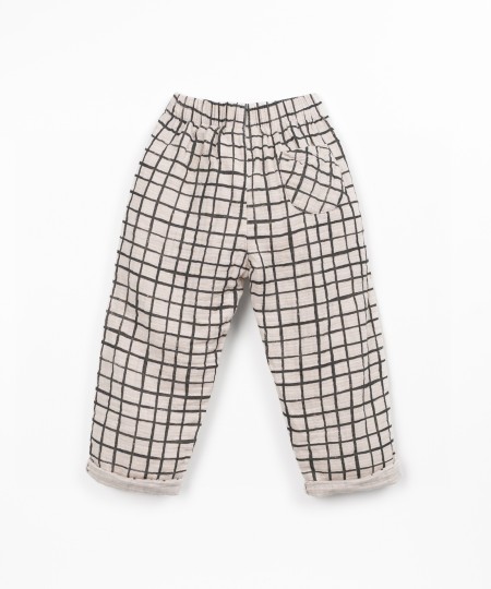 Trousers and fabric in natural fibers
