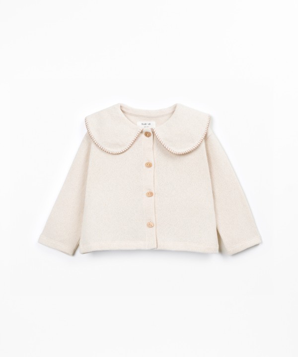 Knitted jacket with collar