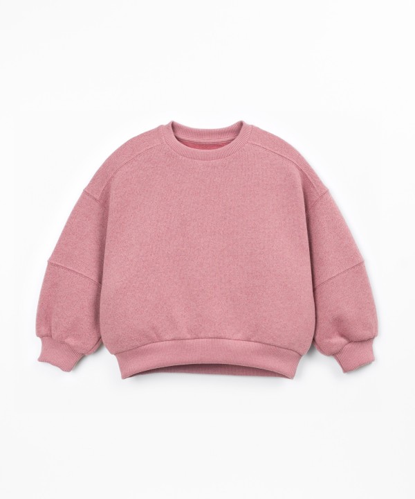 T-shirt with a blend of cotton and recycled fibres