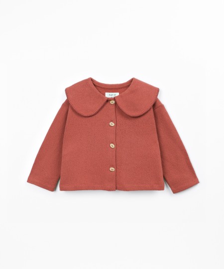 Knitted jacket with collar