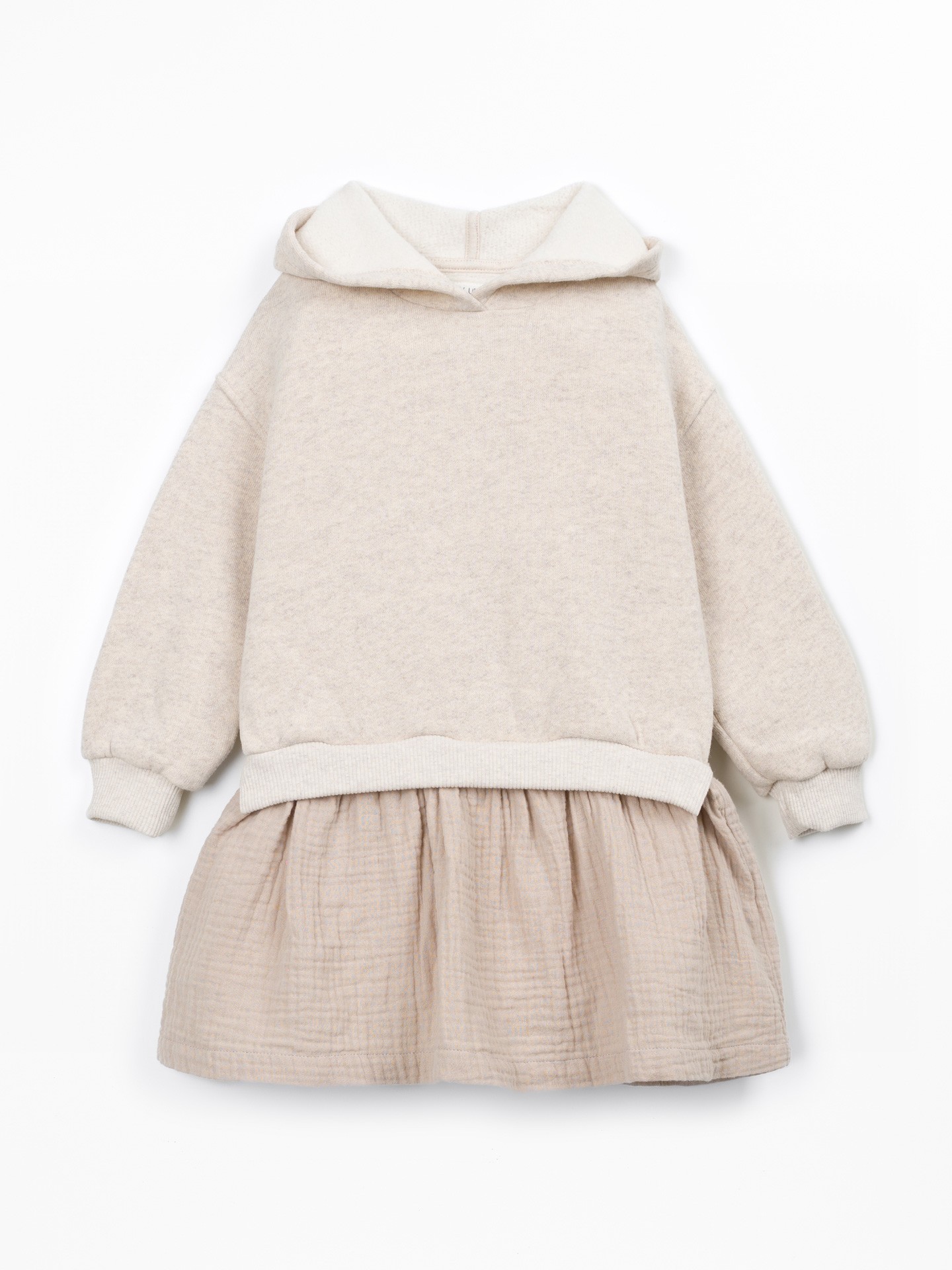 Robe en maille à capuche