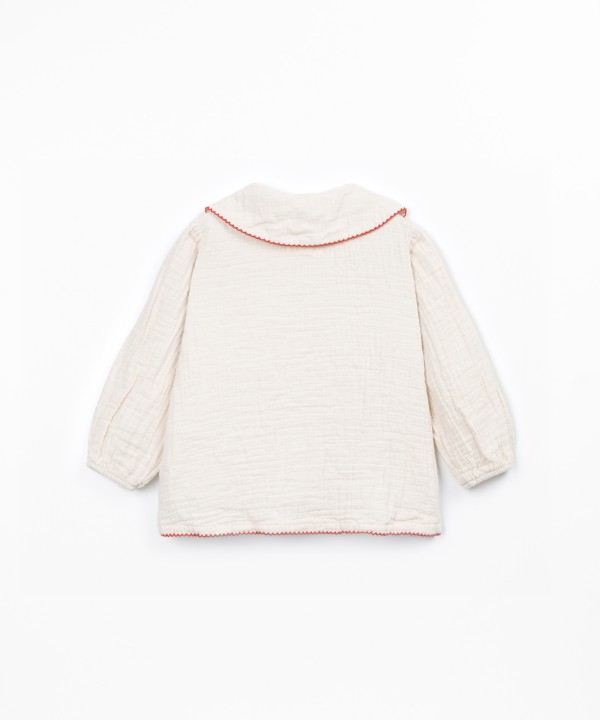 Woven blouse with collar