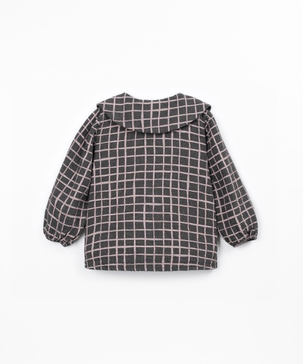 Woven blouse with check pattern