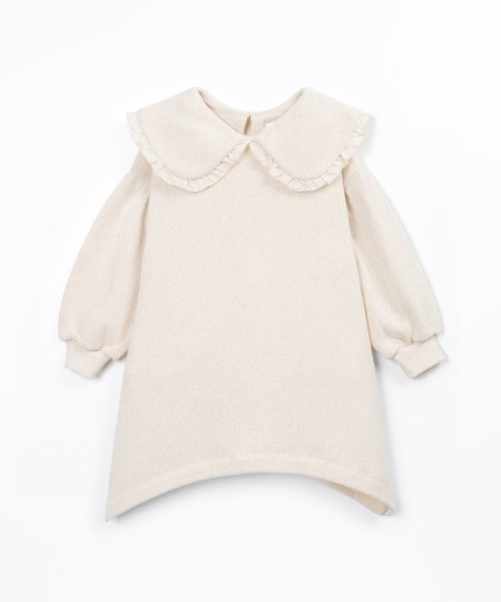 Knitted dress with collar