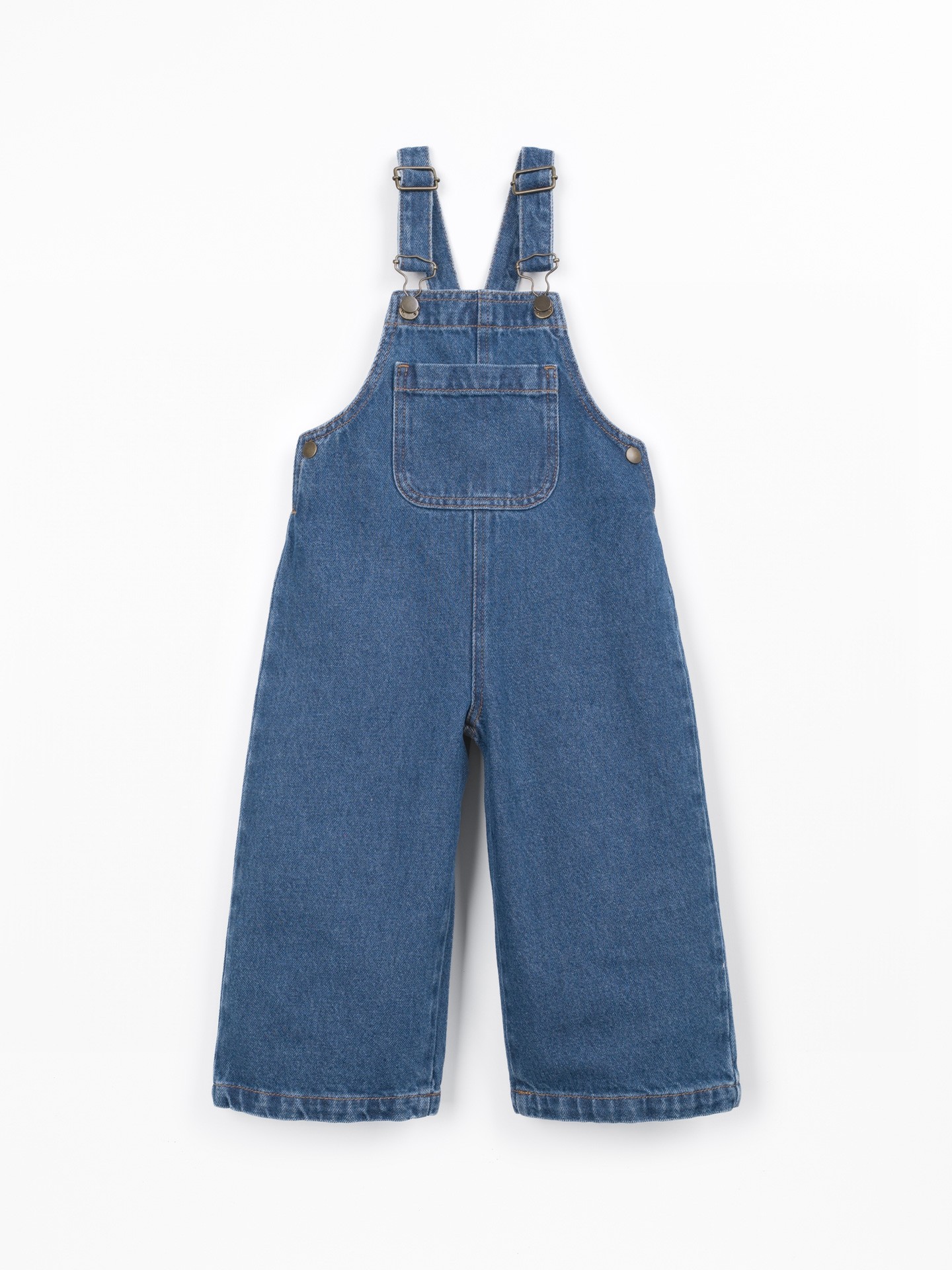 Denim dungarees with adjustable straps