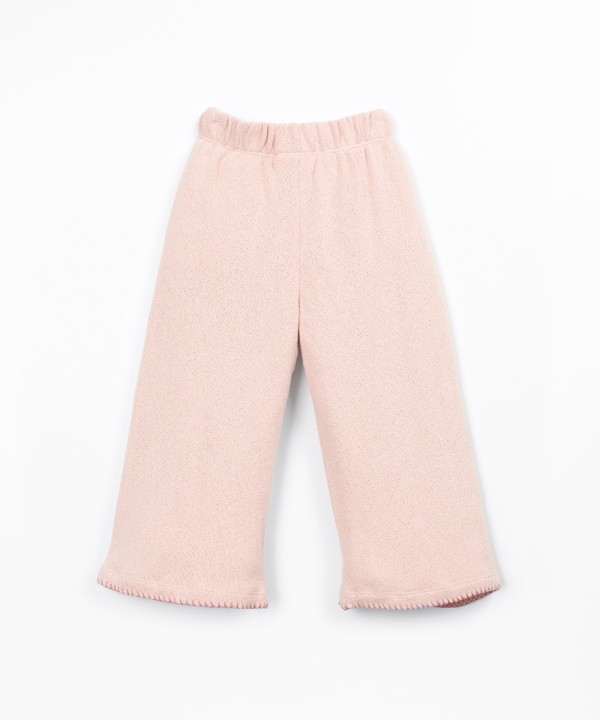 Knit trousers with a fiber blend