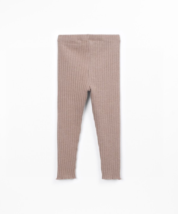 Knit leggings with ribbed details