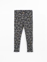 Knit leggings with a fiber blend