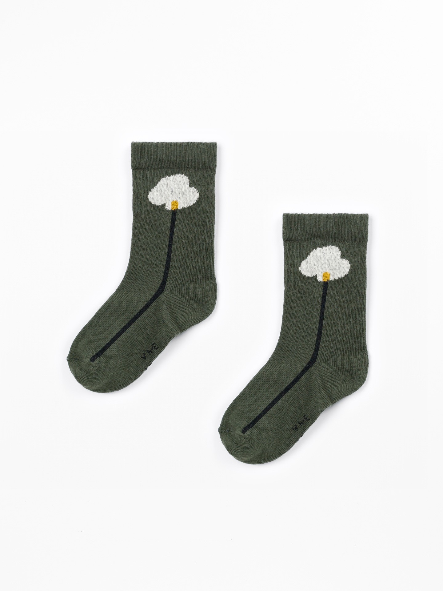 Socks with tree design