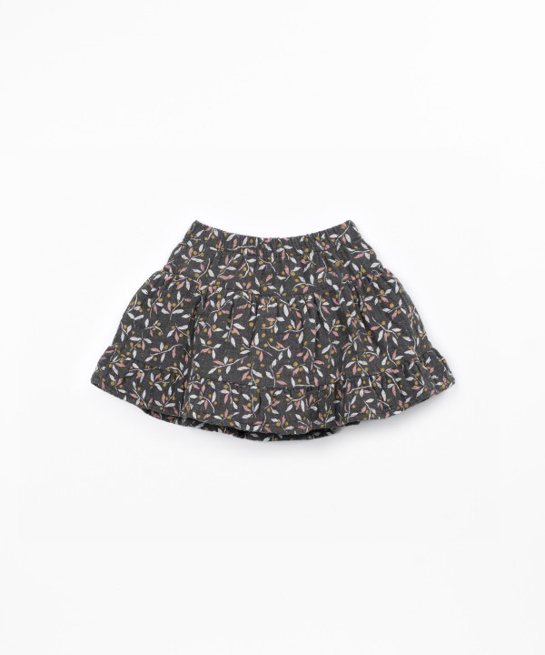 Leaf-print skort
