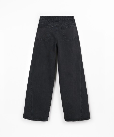Denim trousers with pockets