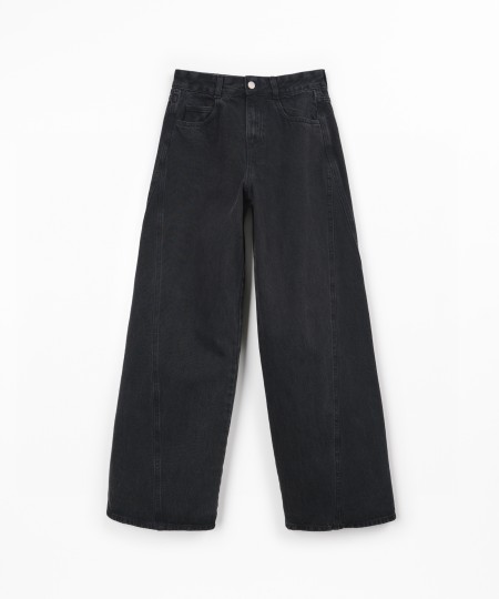 Denim trousers with pockets