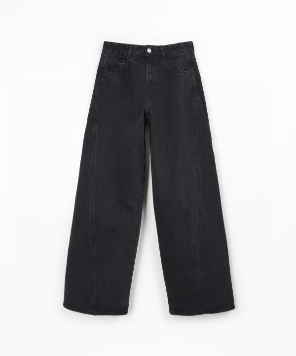 Denim trousers with pockets