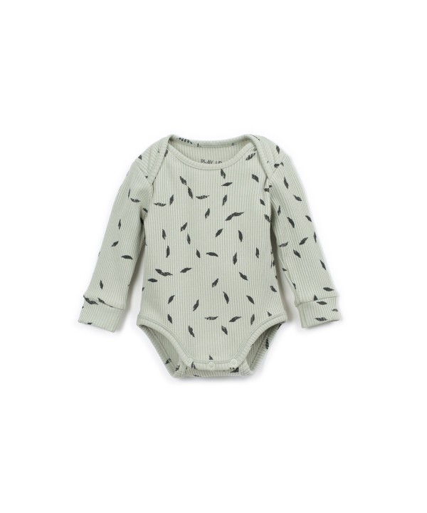 Body with little leaves print