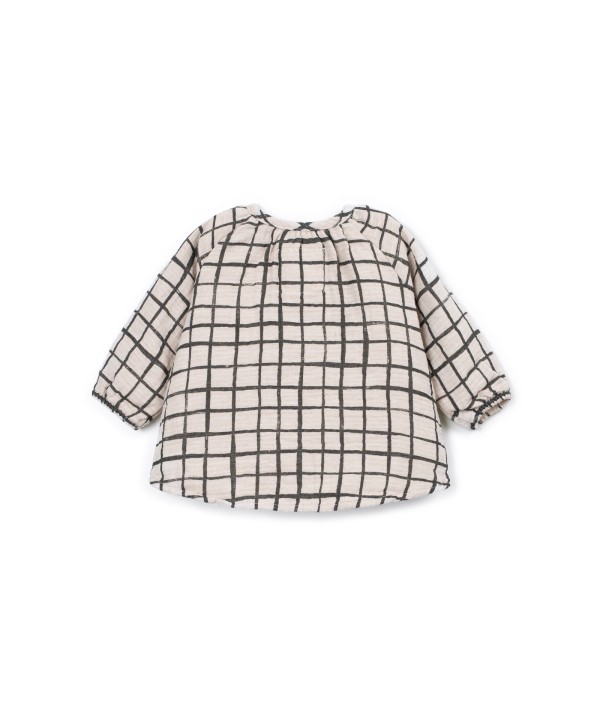 Fabric blouse with checkered print