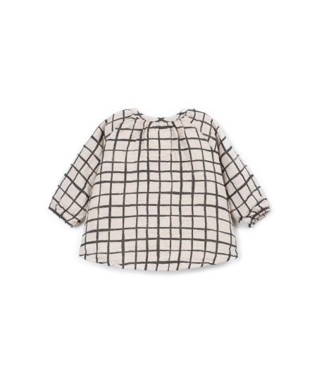 Fabric blouse with checkered print