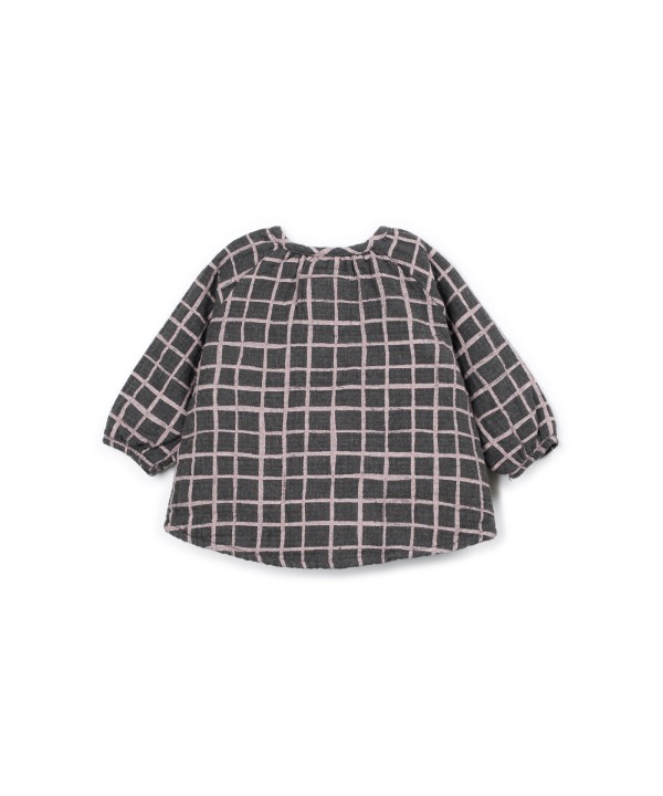 Fabric blouse with checkered print