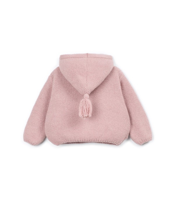 Knitted coat with front opening