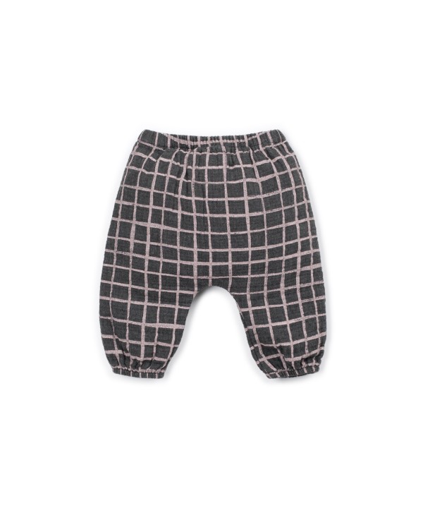 Fabric trousers with checkered pattern