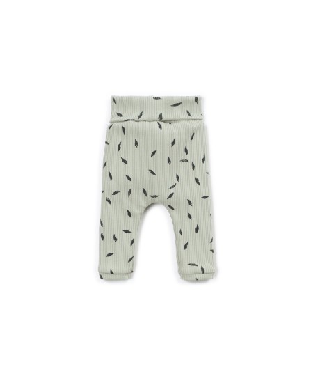 Leggings con estampado de hojitas