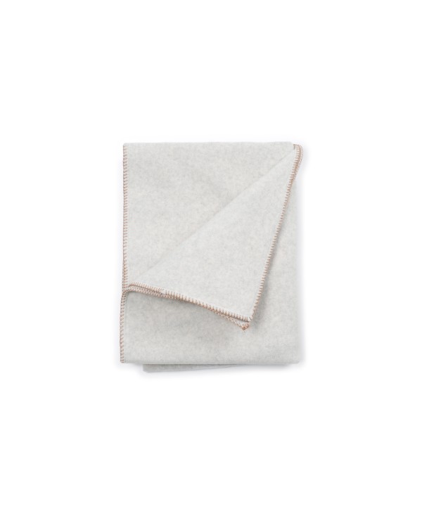 Coperta in Pile con Tasca e Cuciture Decorative